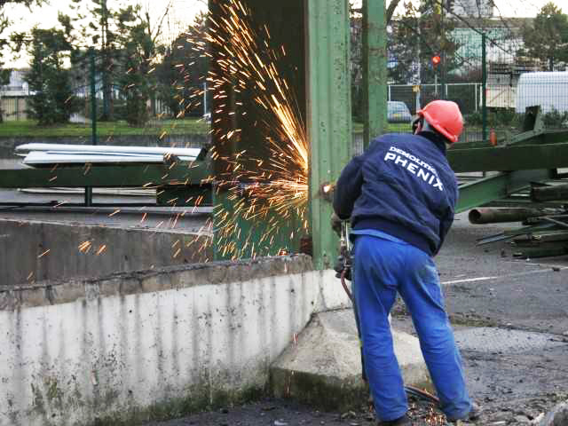 Entreprise démolition Paris démolition batiments usines curage désamientage Démolitions Phénix